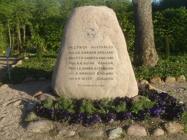 P284 Monument