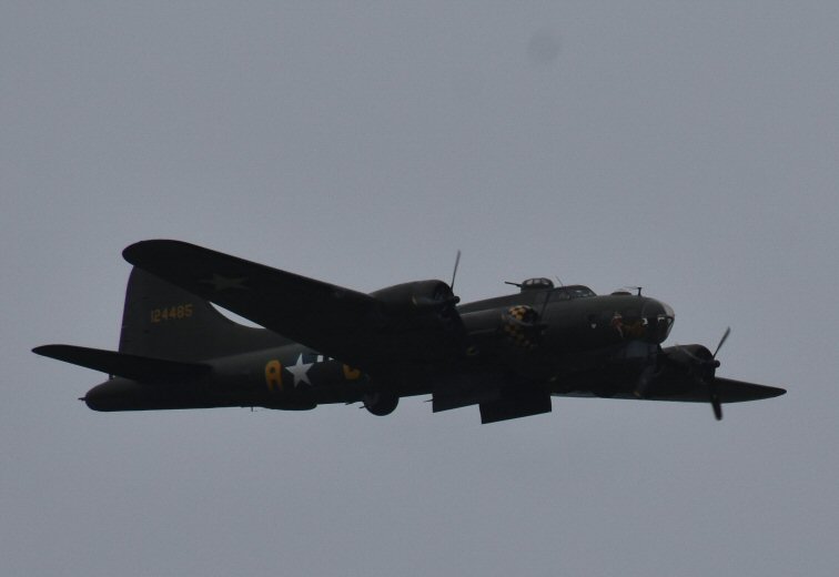B-17 flying