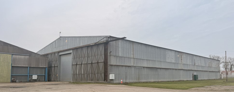 RAF Fersfield Hangar
